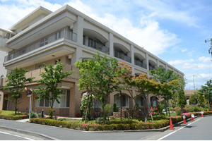 湘南東部総合病院 西館